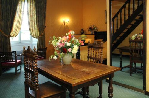 Chateau De Coudree - Les Collectionneurs Sciez Room photo